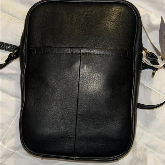 NWT! American Leather Co. black leather crossbody bag. - Picture 4 of 8